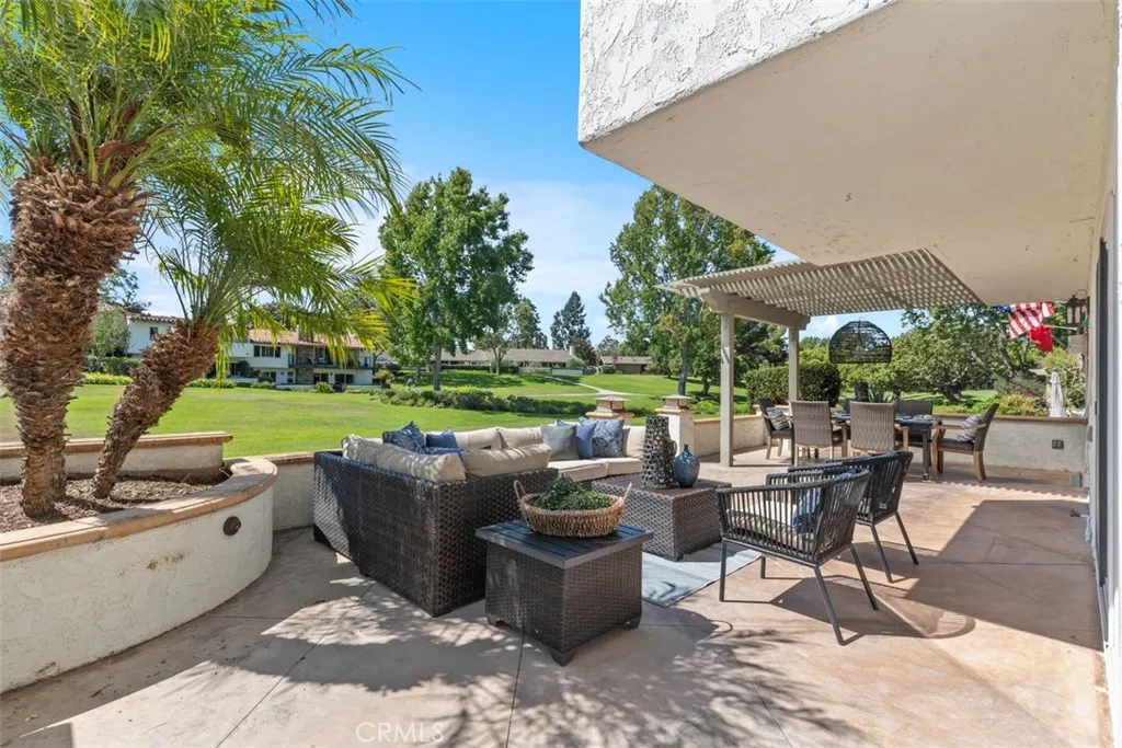 Additional image 12 of 525 Vista Flora, Newport Beach, CA 92660