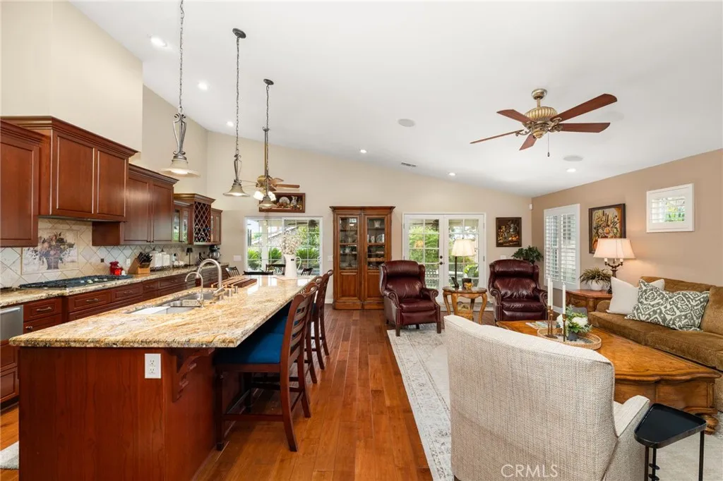 Additional image 67 of 1124 Peppertree Ln, Upland, CA 91784