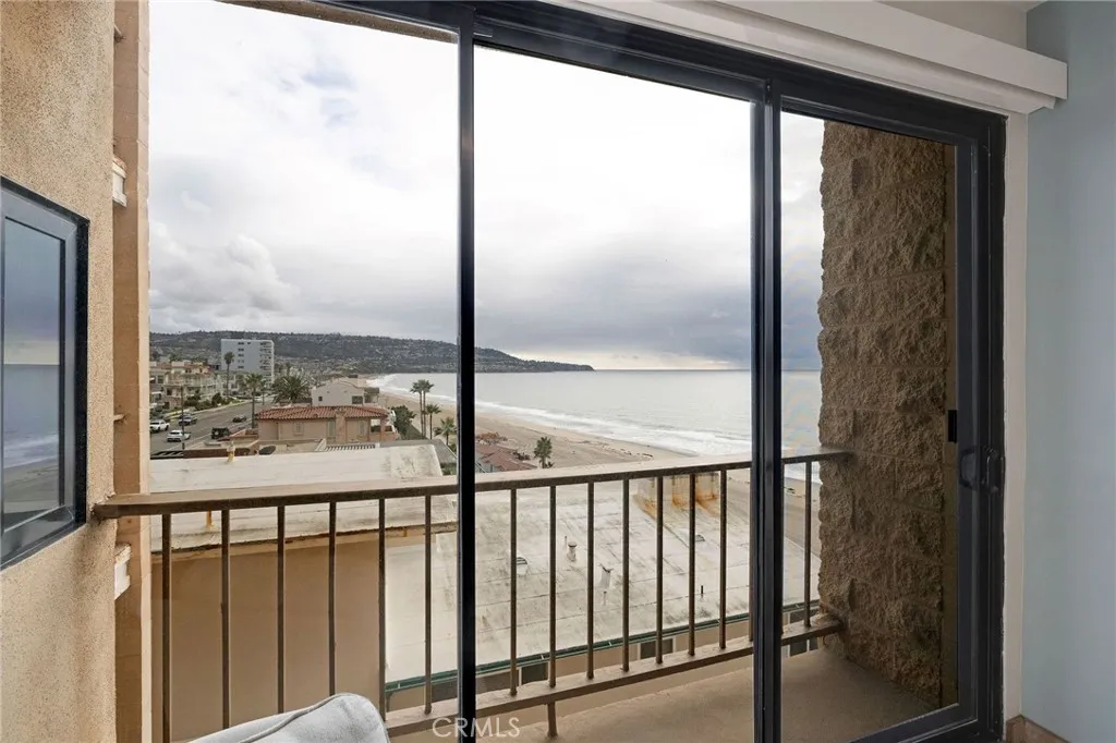 Additional image 47 of 727 Esplanade Unit 302, Redondo Beach, CA 90277