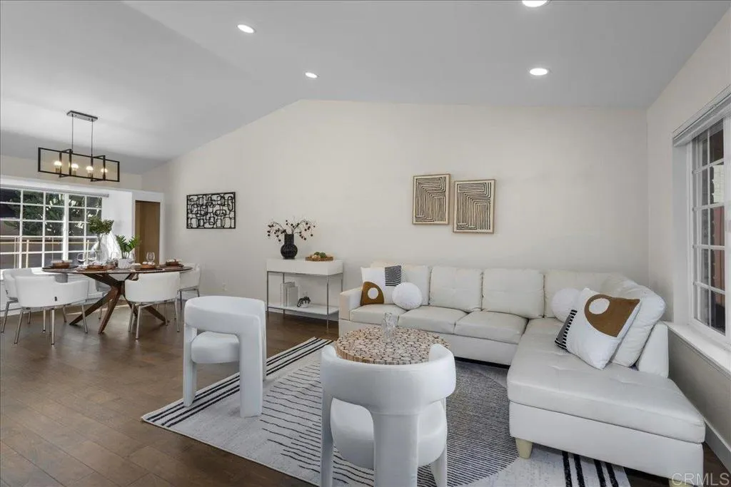 Additional image 8 of 9858 Via Caceres, San Diego, CA 92129