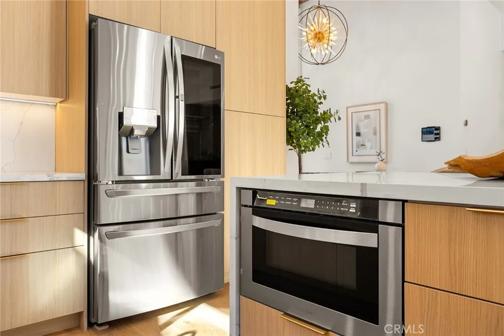 Additional image 81 of 5750 Stansbury Avenue, Sherman Oaks, CA 91401