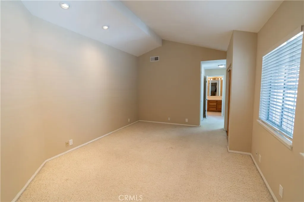 Additional image 36 of 23169 Mulholland Dr Unit 3, Woodland Hills, CA 91364