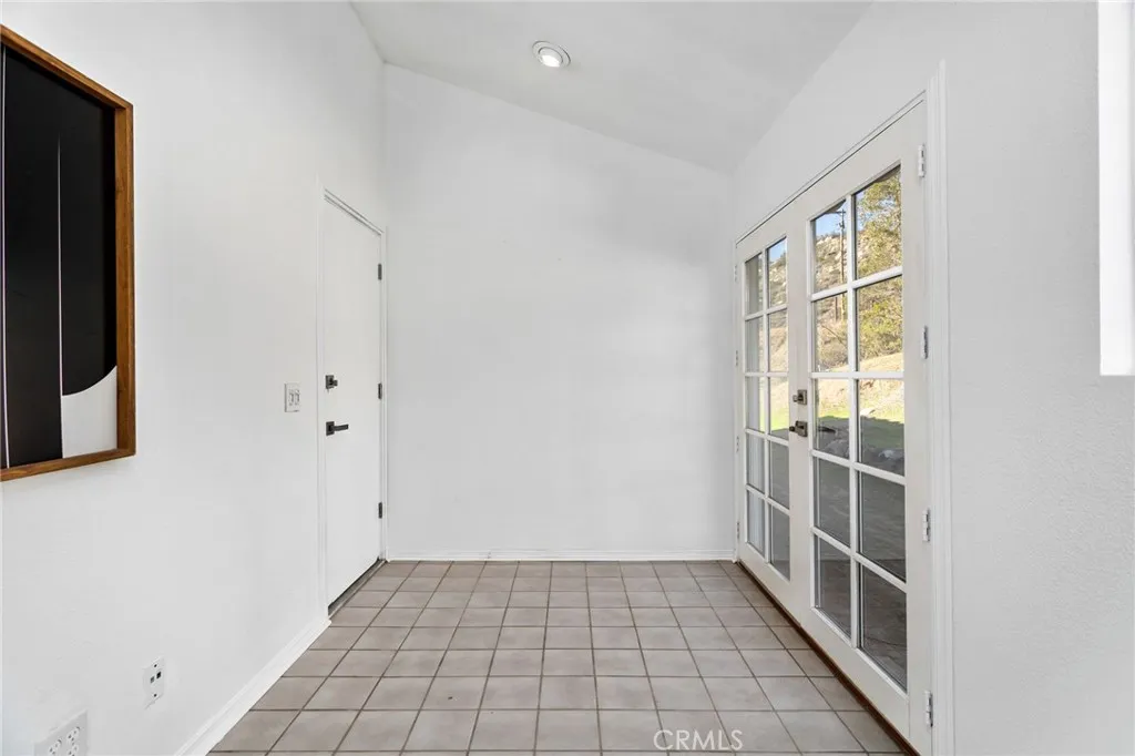 Additional image 98 of 31331 Rancho Amigos Rd, Bonsall, CA 92003