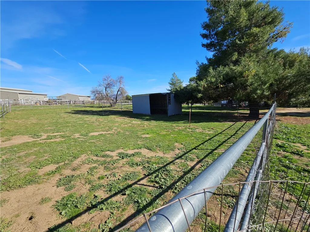 Additional image 7 of 40120 Lakeshore Blvd, Aguanga, CA 92536