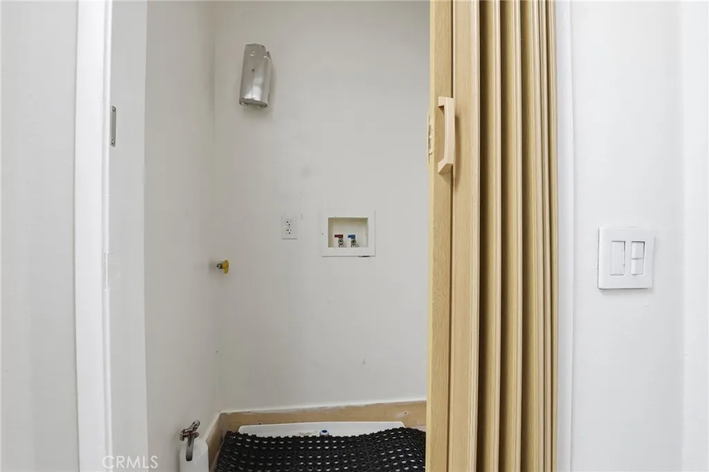 Additional image 51 of 11119 Camarillo St Unit 104, North Hollywood, CA 91602