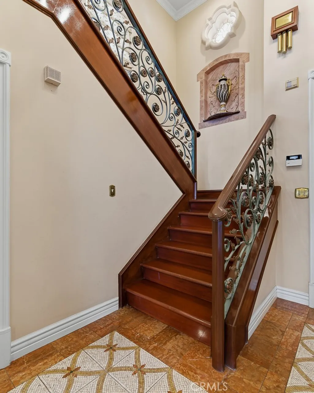 Additional image 21 of 56 N Arroyo Blvd, Pasadena, CA 91105