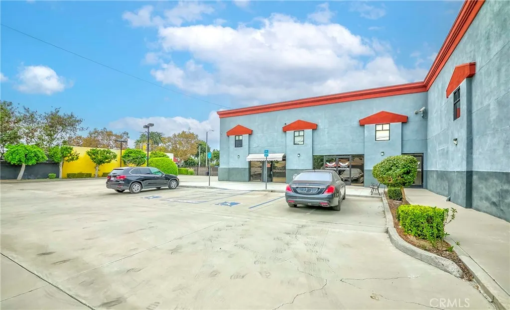 Additional image 27 of 702 W Holt Avenue, Pomona, CA 91768