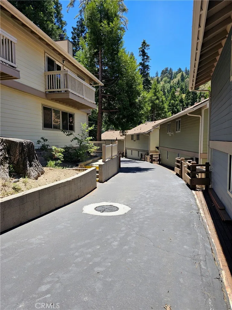 Additional image 15 of 324 Canyon Crest Ln, Lake Arrowhead, CA 92352