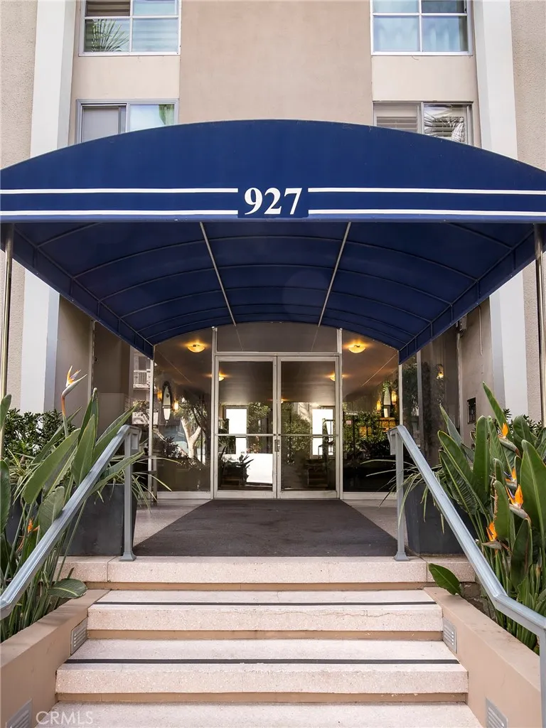 Additional image 81 of 927 N Kings Road Unit 118, West Hollywood, CA 90069