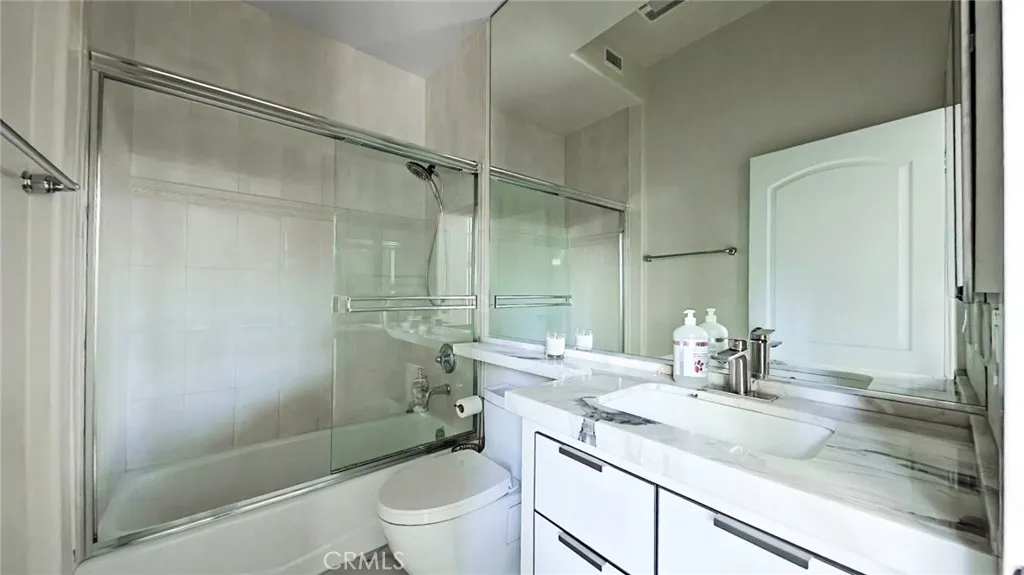 Additional image 21 of 6937 Kian Court, Van Nuys, CA 91406