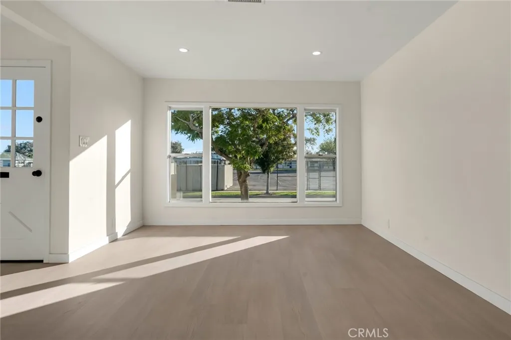 Additional image 40 of 2729 Greentop Street, Lakewood, CA 90712