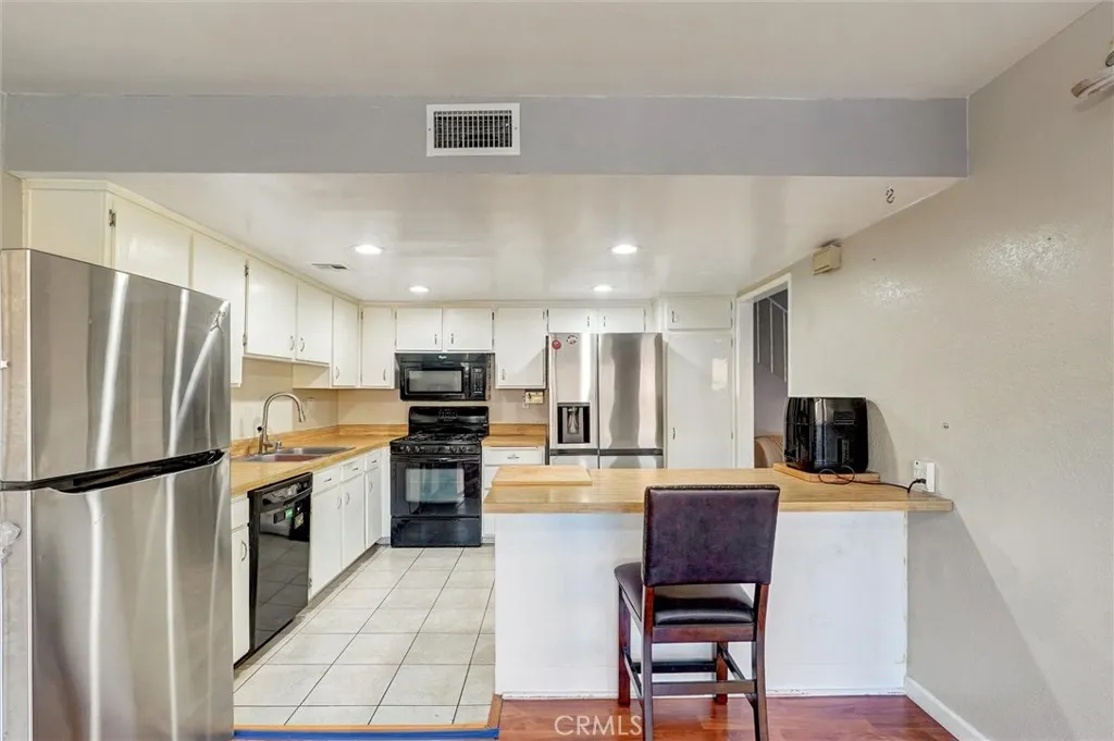 Additional image 30 of 22813 Rio Clara Dr, Valencia, CA 91354