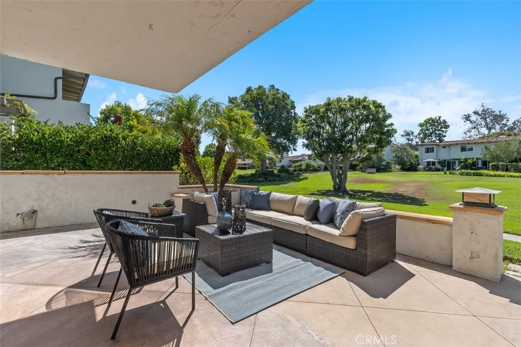 Additional image 8 of 525 Vista Flora, Newport Beach, CA 92660