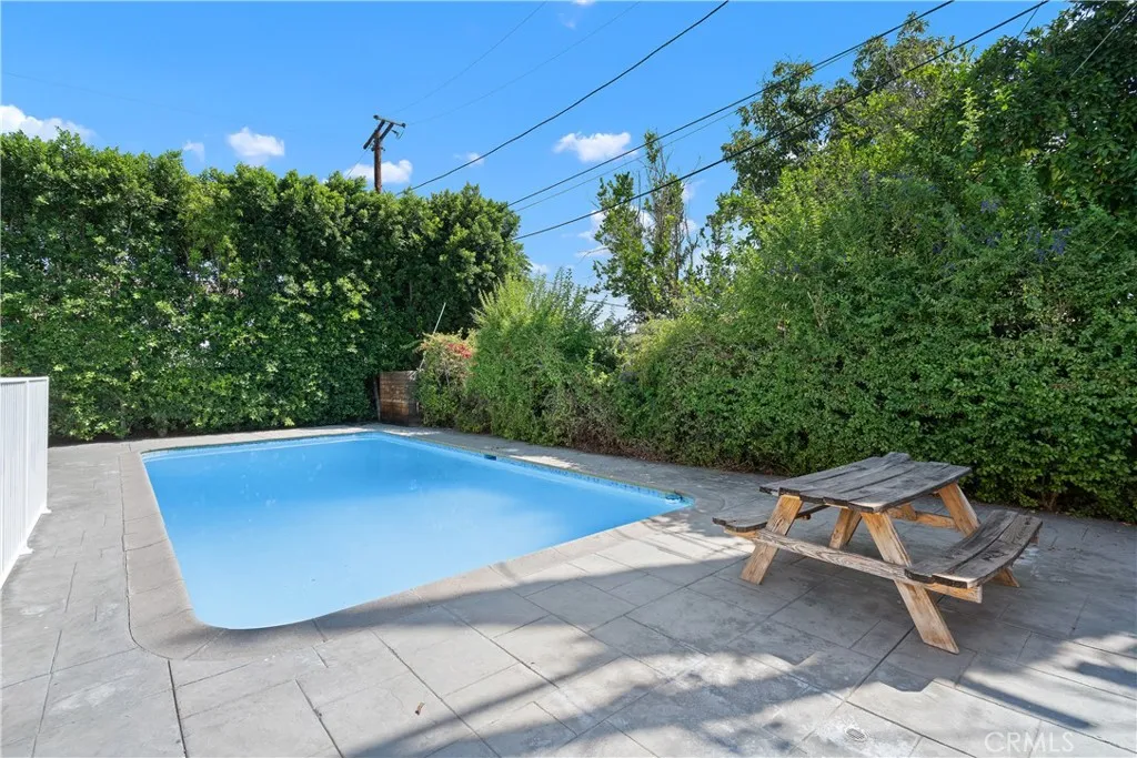 Property image for 5732 Wilbur Avenue, Tarzana, CA 91356