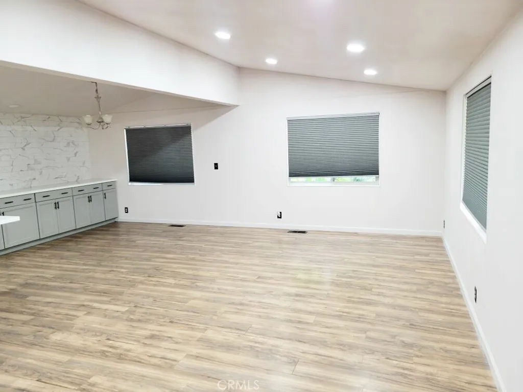 Additional image 3 of 25130 E Posey Dr, Hemet, CA 92544