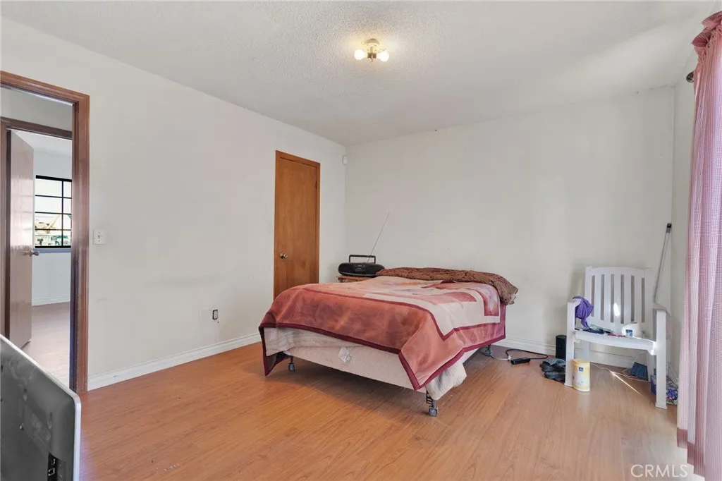 Additional image 63 of 15457 Washoan Rd, Apple Valley, CA 92307