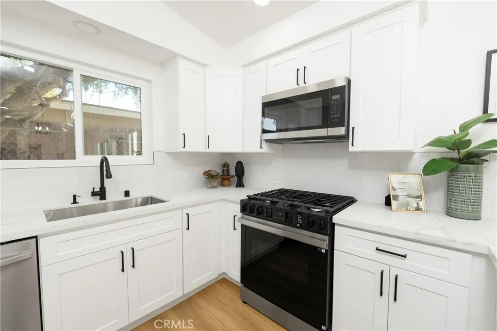 Additional image 43 of 1958 Arthur Ave, Pomona, CA 91768