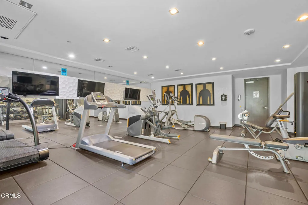 Additional image 65 of 432 N Oakhurst Drive Unit 104, Beverly Hills, CA 90210