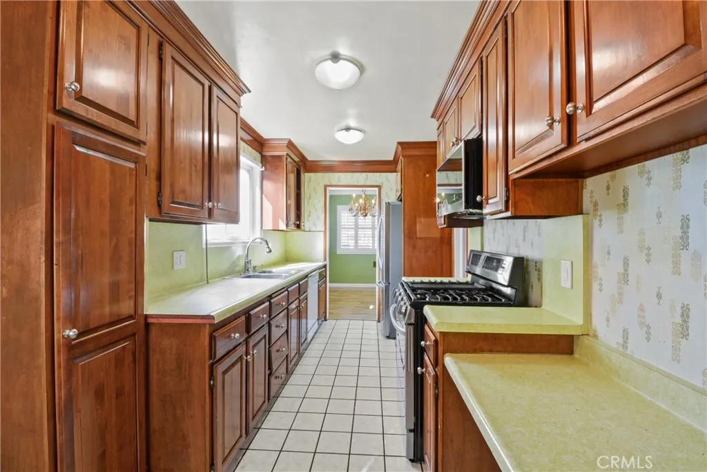 Additional image 47 of 2202 W 153rd Street, Compton, CA 90220