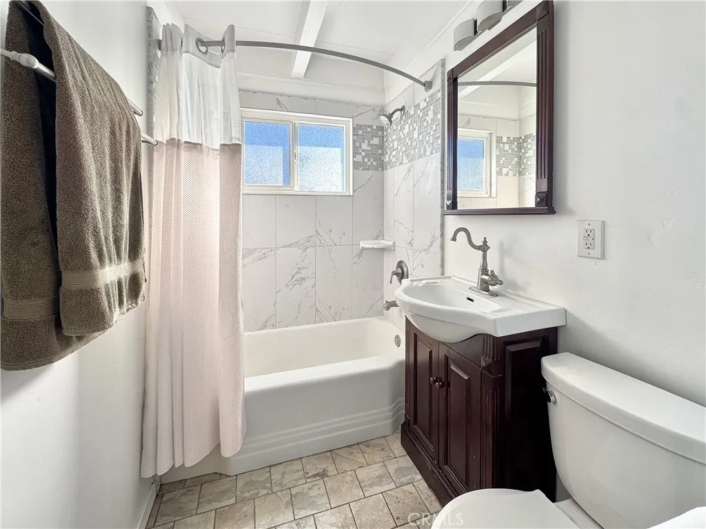 Additional image 9 of 726 Laguna, Santa Maria, CA 93454