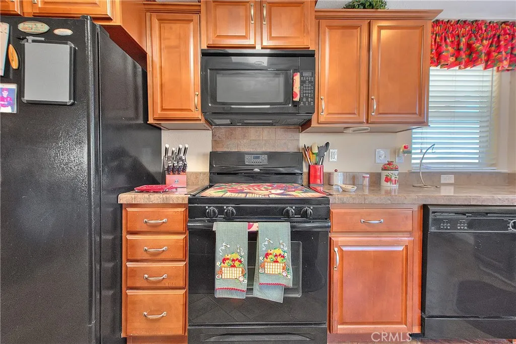 Additional image 75 of 3530 Damien Ave Unit 212, La Verne, CA 91750