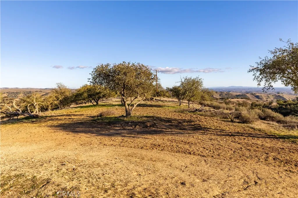 Additional image 113 of 4265 Nickel Creek Road, San Miguel, CA 93451