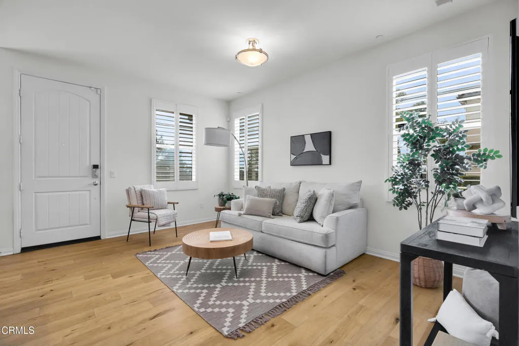 Additional image 8 of 900 N Primrose Lane Unit A, Azusa, CA 91702