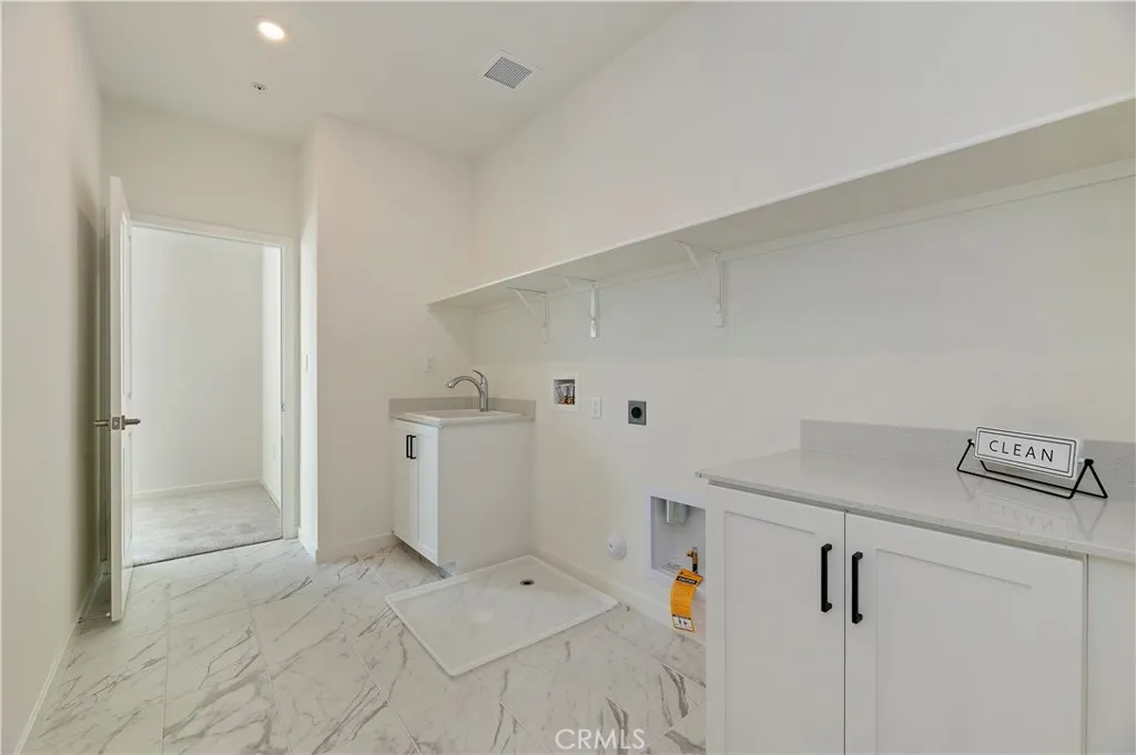 Additional image 37 of 15800 Conservatory Drive, Fontana, CA 92336