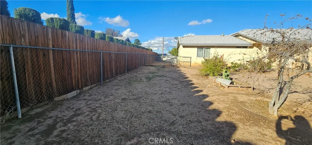 Additional image 17 of 16635 Elm St, Hesperia, CA 92345