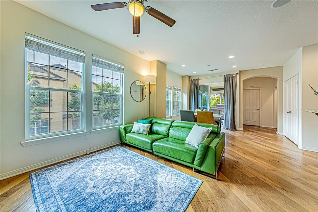 Additional image 33 of 15229 Columbus Square, Tustin, CA 92782