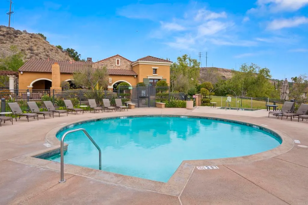 Additional image 59 of 2753 Bellezza Dr, San Diego, CA 92108