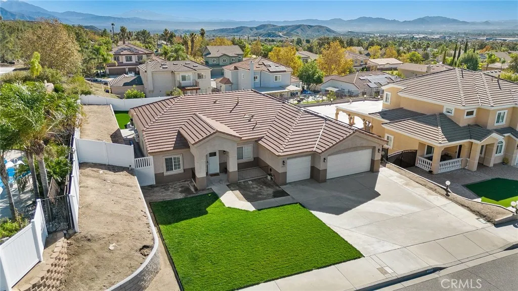 Additional image 6 of 6835 N Escena Street, San Bernardino, CA 92407