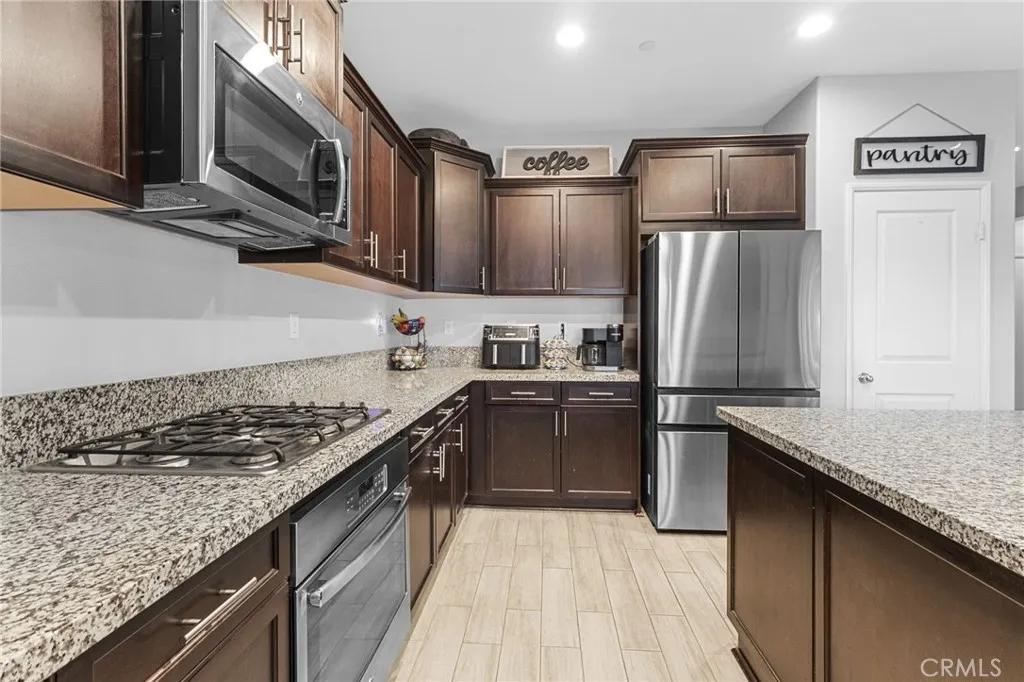 Additional image 65 of 11264 Conner Cir, Jurupa Valley, CA 91752