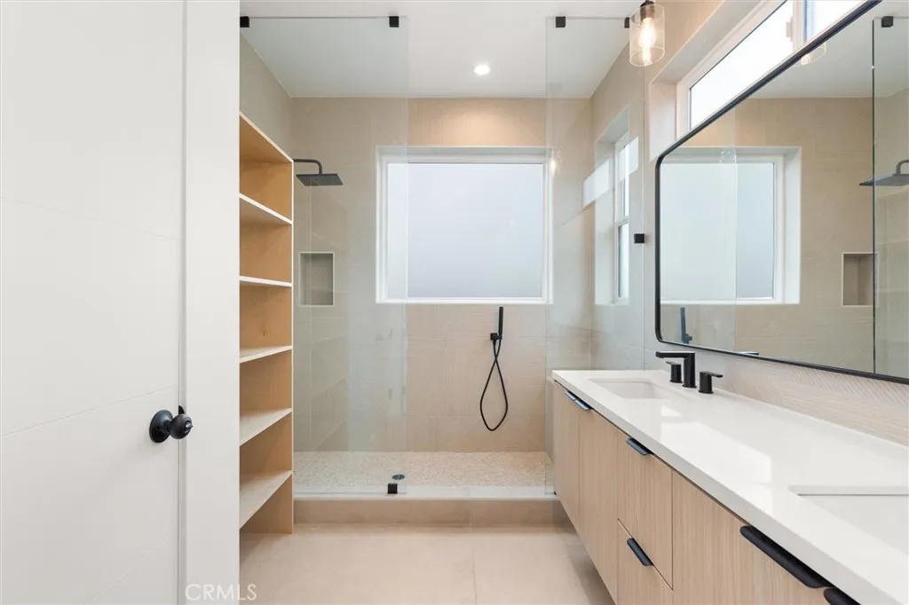 Additional image 28 of 11410 W Calvert Street, North Hollywood, CA 91606