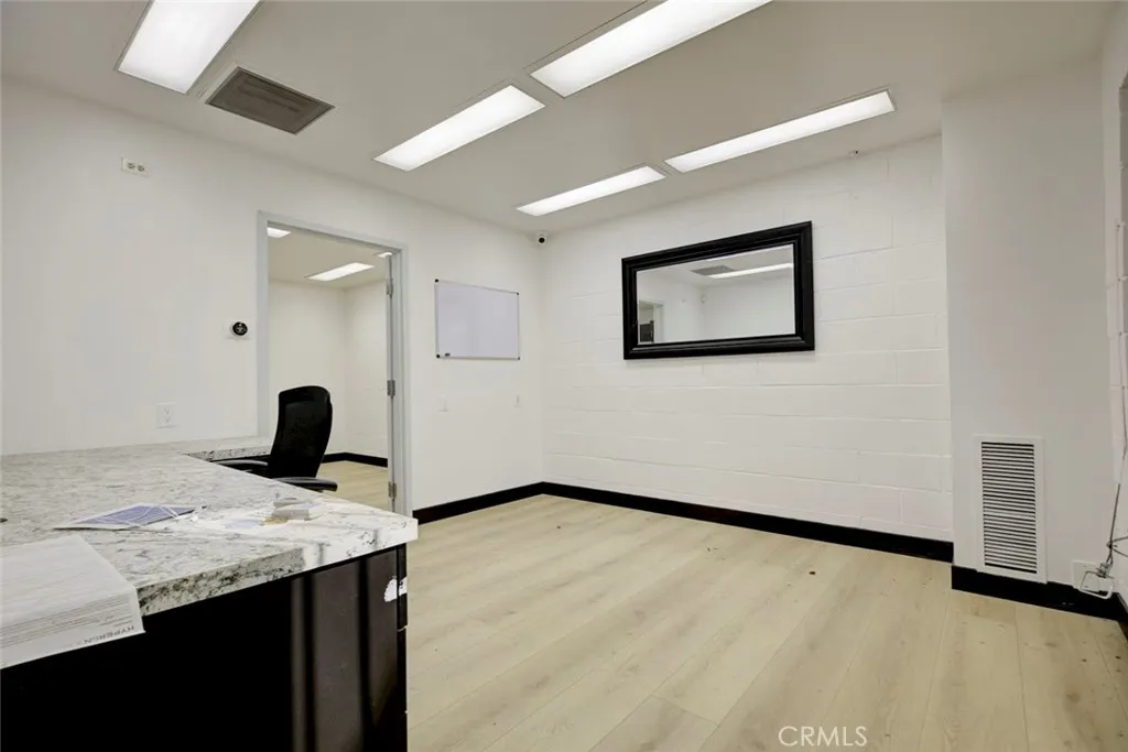 Additional image 57 of 18417 Bryant Street, Northridge, CA 91325