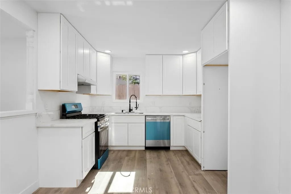 Additional image 37 of 913 S Diamond St, Santa Ana, CA 92704