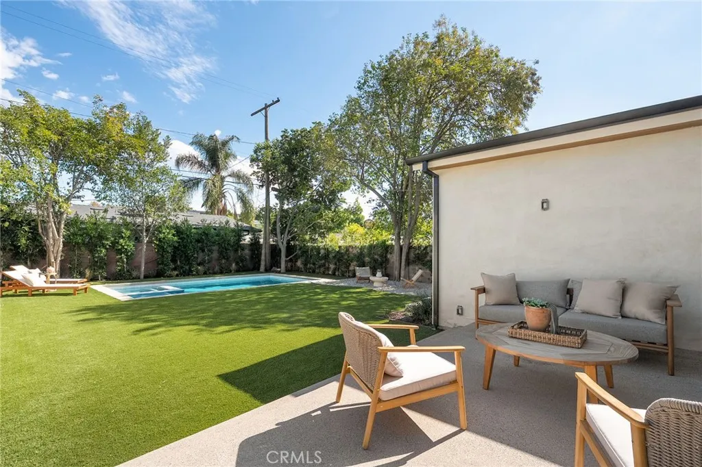 Additional image 17 of 5444 Morella Ave, Valley Village, CA 91607