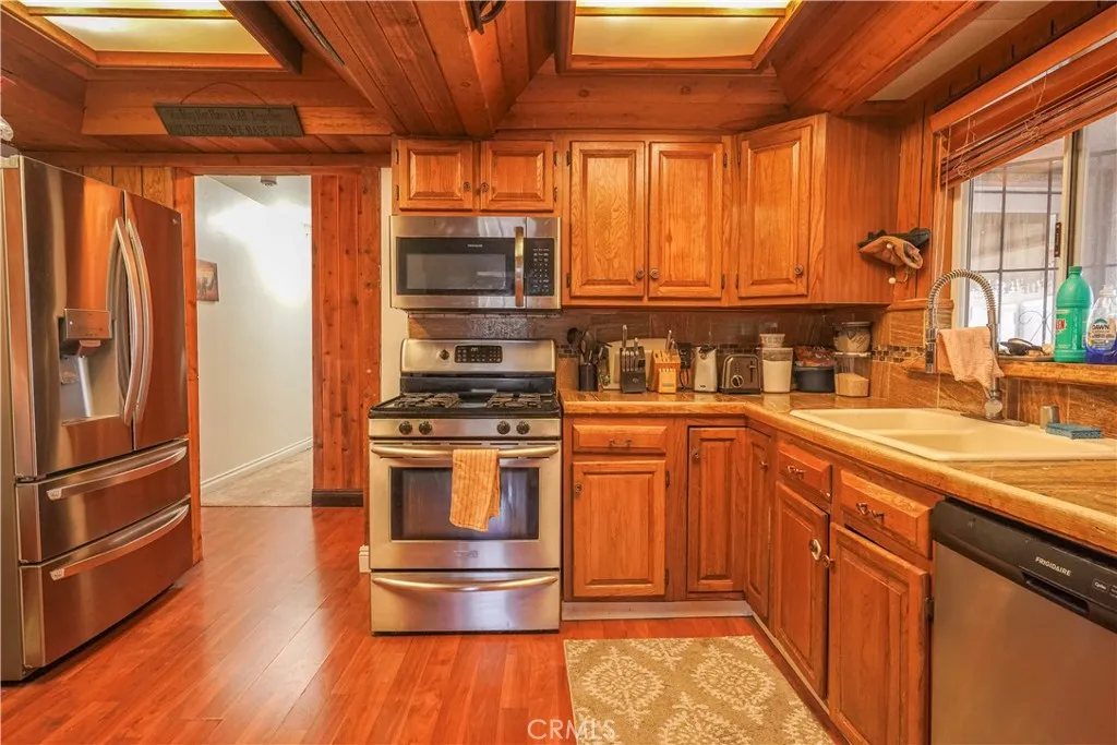 Additional image 92 of 14415 Erie Rd, Apple Valley, CA 92307