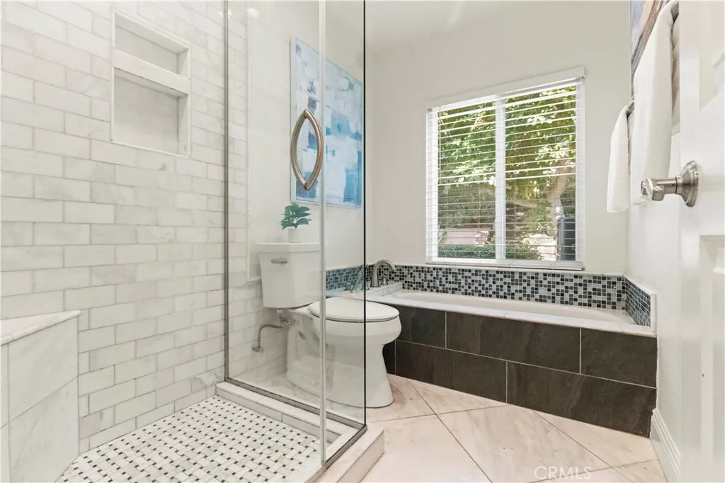 Additional image 23 of 13 Grant, Irvine, CA 92620