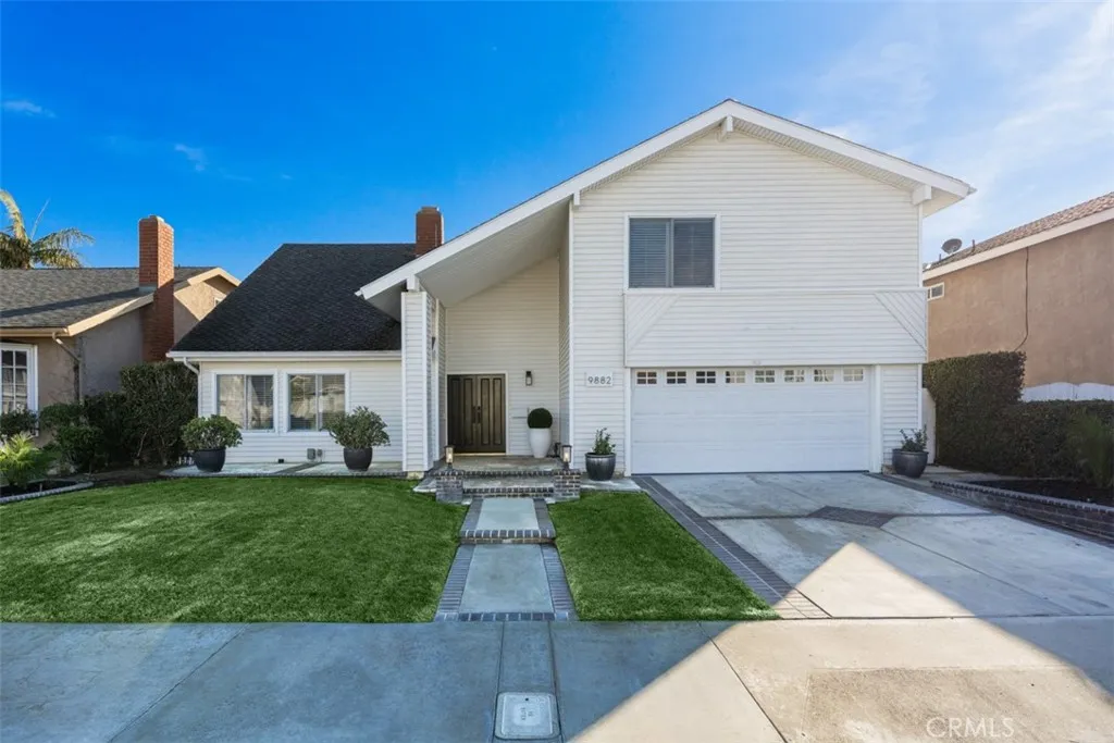 Additional image 3 of 9882 Kings Canyon Dr, Huntington Beach, CA 92646