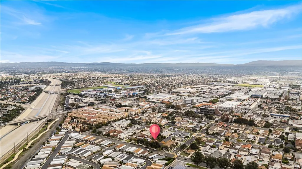 Additional image 85 of 10702 Oak St, Los Alamitos, CA 90720