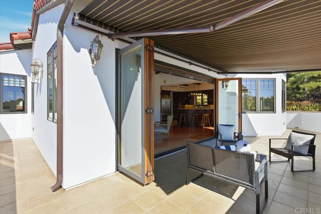 Additional image 104 of 1045 Van Nuys Street, San Diego, CA 92109