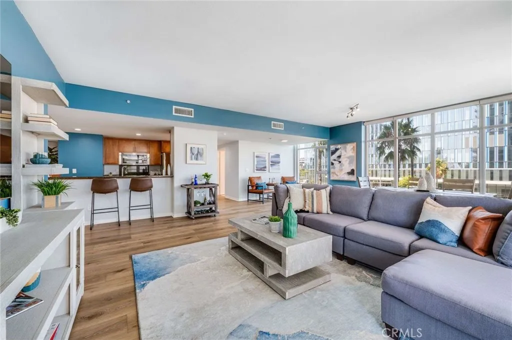 Additional image 6 of 400 W Ocean Boulevard Unit 206, Long Beach, CA 90802