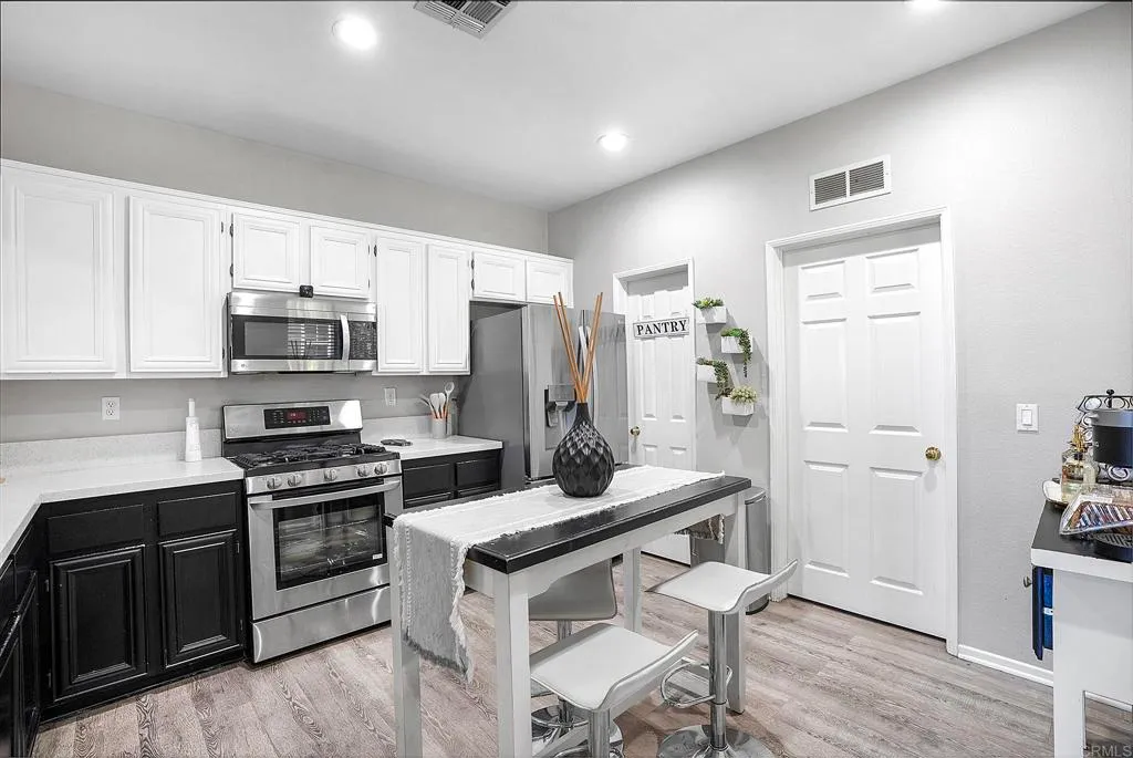 Additional image 7 of 6363 Avenida De Las Vistas Unit 4, San Diego, CA 92154