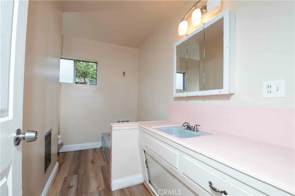 Additional image 66 of 11968 Rossiter Pl, Sylmar, CA 91342