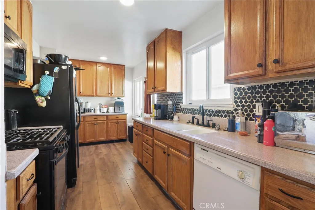 Additional image 17 of 13616 Cornuta Avenue, Bellflower, CA 90706