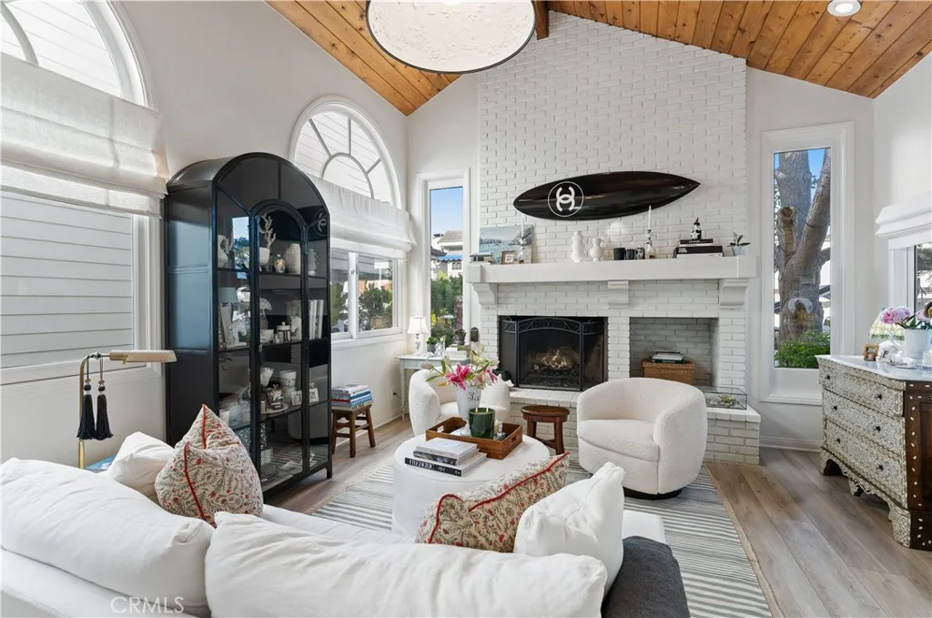 Additional image 11 of 209 Diamond Ave, Newport Beach, CA 92662