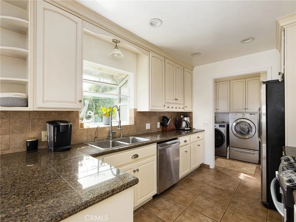 Additional image 45 of 12509 Manor Drive, Hawthorne, CA 90250