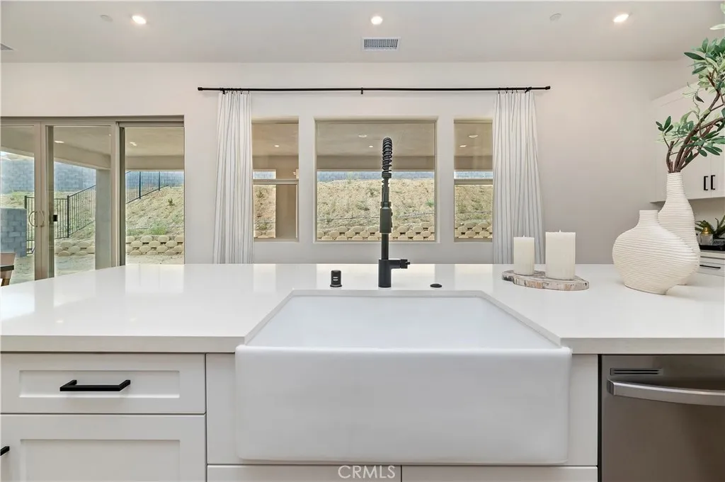 Additional image 27 of 15800 Conservatory Drive, Fontana, CA 92336