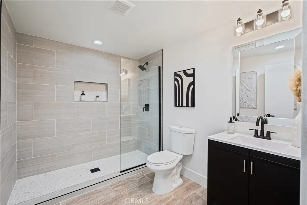 Additional image 74 of 2410 8th Avenue, Los Angeles, CA 90018